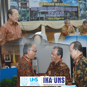 Seminar Nasional "Kontribusi Alumni untuk Bangsa" dan Musyawarah Nasional IV IKA UNS yang berlangsung di aula gedung Pascasarjana, Sabtu (19/09/2015).